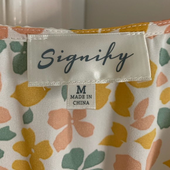 Signify Floral Dress - Picture 3 of 6